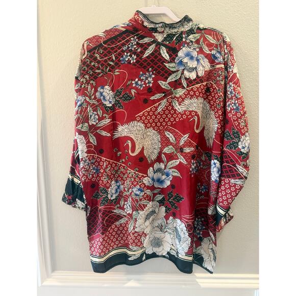 Johnny Was Floral 100% Silk Red Black Patchwork Boho Festival Top Sz XS - Picture 2 of 6